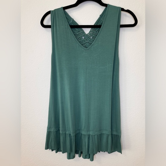 Kori Green Macrame Racer Back Tee Large - Picture 1 of 6